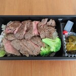 アッシェ　ドール　タケウチ - A4・A5ランク黒毛和牛特上ステーキ重弁当