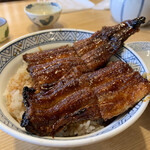 吉田屋 美濃錦 - うな丼並盛　¥3200(税込)