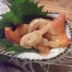 くつろぎ亭ひこべえ  - 赤貝の刺身アップ　旧店舗