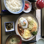 ココット - ハンバーグステーキココット風（ご飯少なめ）