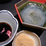 くろぎ - 水菓子　葛切り