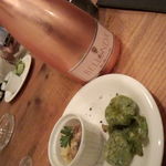 ケ カリーノ - ロゼスパークリング　¥3800  お通し　¥300