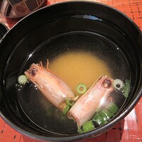 美乃鮨 - エビのあら汁。コレは美味しい。