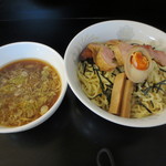 限定１０食”燻製鶏つけ麺”