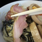 园々 - 燻製の香りが漂い、美味そう！