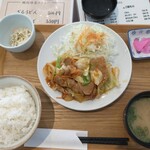 Oshokujidokoroakanaya - 豚みそ焼き定食