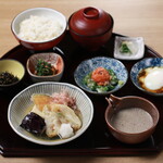 Tororoya - 【2つの薬味小鉢付き】　海老ねぎとろろあげの出汁あんかけ膳