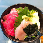 まゆとろ - まぐろ丼