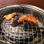 大昌園 - 中落ちカルビが柔らかくて旨い！豚ホルモンはコリコリでクセがない！