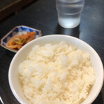 大昌園 - ごはん(小)とキムチ