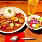 Rico Curry Rico's special Oyster curry, served with salad