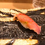 うを徳 - 昆布締めの金目鯛のにぎり