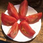 大倉山もつ肉店 - 冷やしトマト