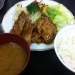 Tsuru - 豚肉ランチ