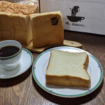 俺のBakery - 銀座の食パン～香り～　1本（2斤）1000円（税込）