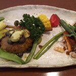 キッチン　CACCIATORA - 肉・魚料理の盛り合わせ