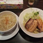 にぼ次朗 - 鯛だしつけ麺 900円 (19年6月)