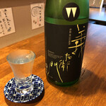 Kateiteki Ryouri Izakaya Shirotokuro - 伊賀の酒、義左衛門純米吟醸