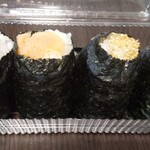 おにぎり小島米店 - 梅、明太子、鮭、ツナマヨ