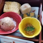 花 いろ - 松花堂弁当(2000円)の一部