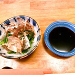 魚市場 小松 - 突き出し（ほうれん草のおひたし）