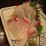 金町製麺 - '12/05/23 大分県産 関の一本釣り 天然真鯛の刺身（380円）