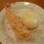 さぬきうどん冨家 - 海老天、半熟卵 各110円