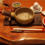 Kyou Tei Daikokuya - 粗挽きのそばがき、濃い味。他にも粉の違うそばがきがあります。１７００円。