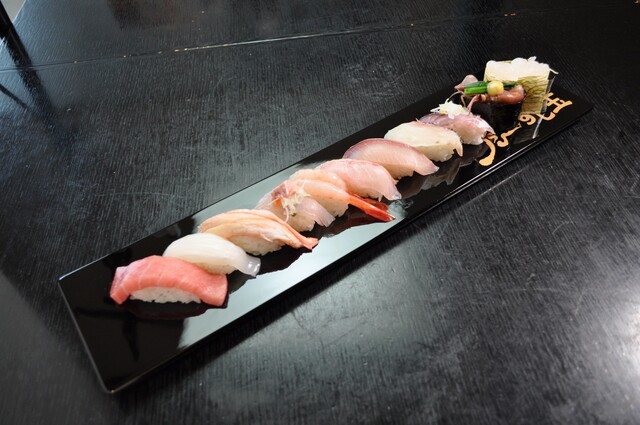 生ナマコの握りは珍しい By すしざえもん 廻る富山湾 すし玉 富山掛尾本店 すしたま 南富山 回転寿司 食べログ