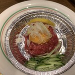 焼肉 鶯谷園 - 焼きユッケ