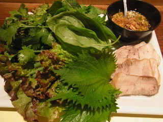 kitchen - ゆで豚肉のベトナムスタイル（ハーフサイズ）
