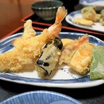 Shingyosai - ご飯（沢庵）味噌汁・小鉢