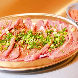 ツラとキモ 炭火焼肉 いわしげ_2