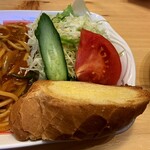 珈琲所コメダ珈琲店 - サラダとバゲット付き