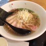 龍旗信 - あっさり潮ラーメン+鶏そぼろ丼