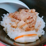 青葉 - 魯肉飯（ルーローファン）（税込300円）