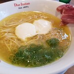 黄金の塩らぁ麺 ドゥエイタリアン - 