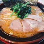 横浜家系ラーメン 山崎家 - 