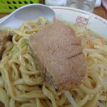 ラーメン二郎 - 豚はいつも通り