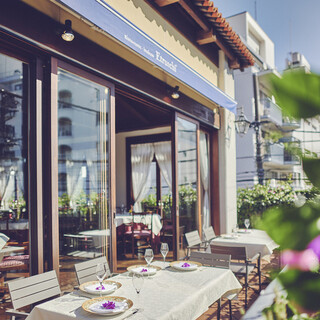 テラス席ご用意しております