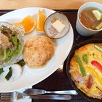 自然食 じねん - 水曜日のオムレツランチセット1300円デザートとドリンク付き