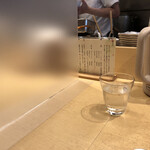 饗 くろ喜 - 1席ごとに仕切り