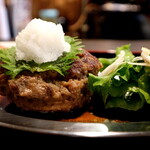高屋敷肉店 - 和牛ハンバーグ定食