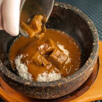 熱々！石焼きタンカレー