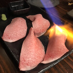 食彩和牛 しげ吉 - 