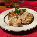 鶏もも肉と季節野菜のグリル粒マスタードソース