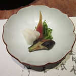 山荘無量塔 - 香の物