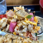 吉ひろ - やきめし　リフト