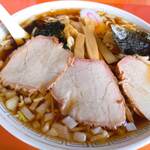 昭和軒手打中華 - 