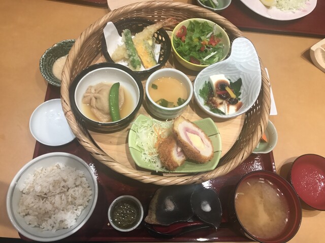 かつ榮 長泉茶寮 かつえい ながいずみさりょう 長泉なめり 懐石 会席料理 食べログ